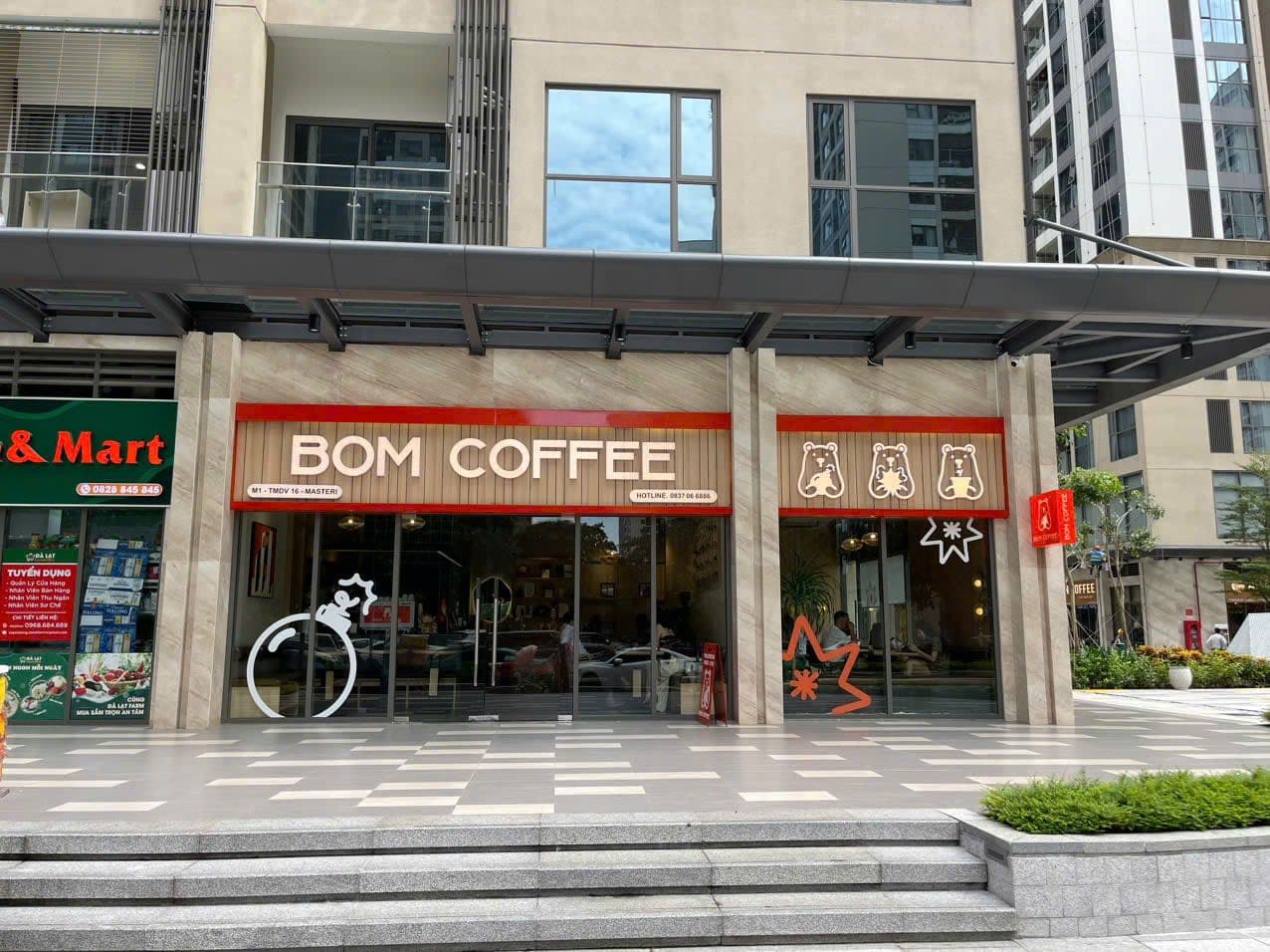 Cafe Bom